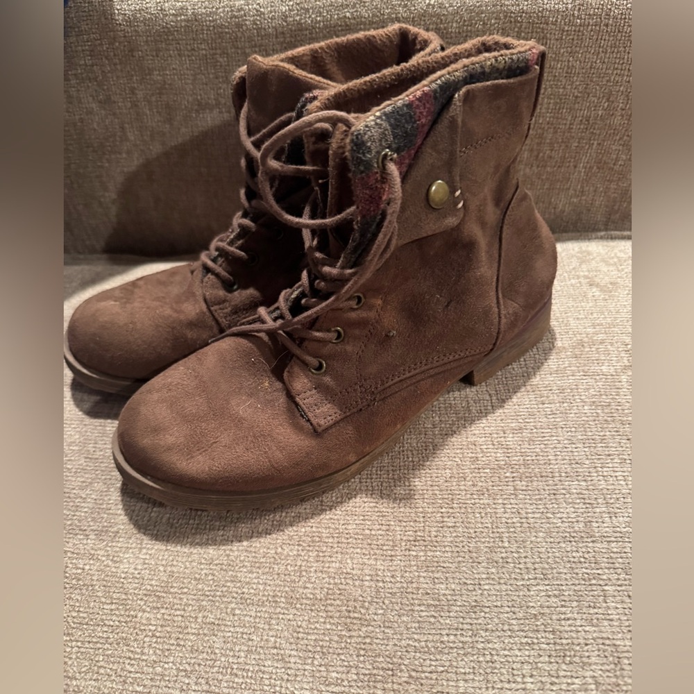 Rock & Candy Brown Ankle Boots with Plaid Lining